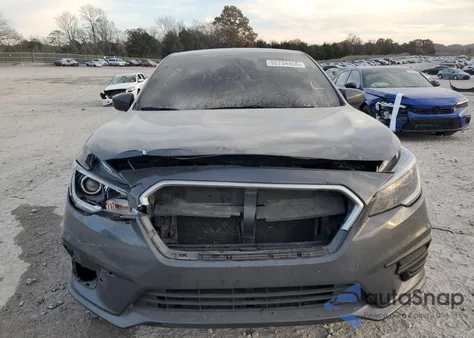 2019 Subaru Legacy 2.5I Premium из США, поврежденный, VIN 4S3BNAF68K3028903